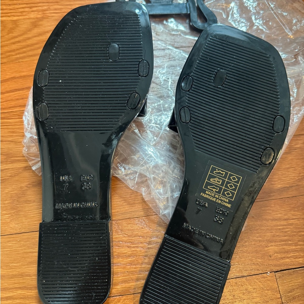 Jeffrey Campbell Anna Horsebit Jelly Sandal 7 Black - Picture 2 of 3